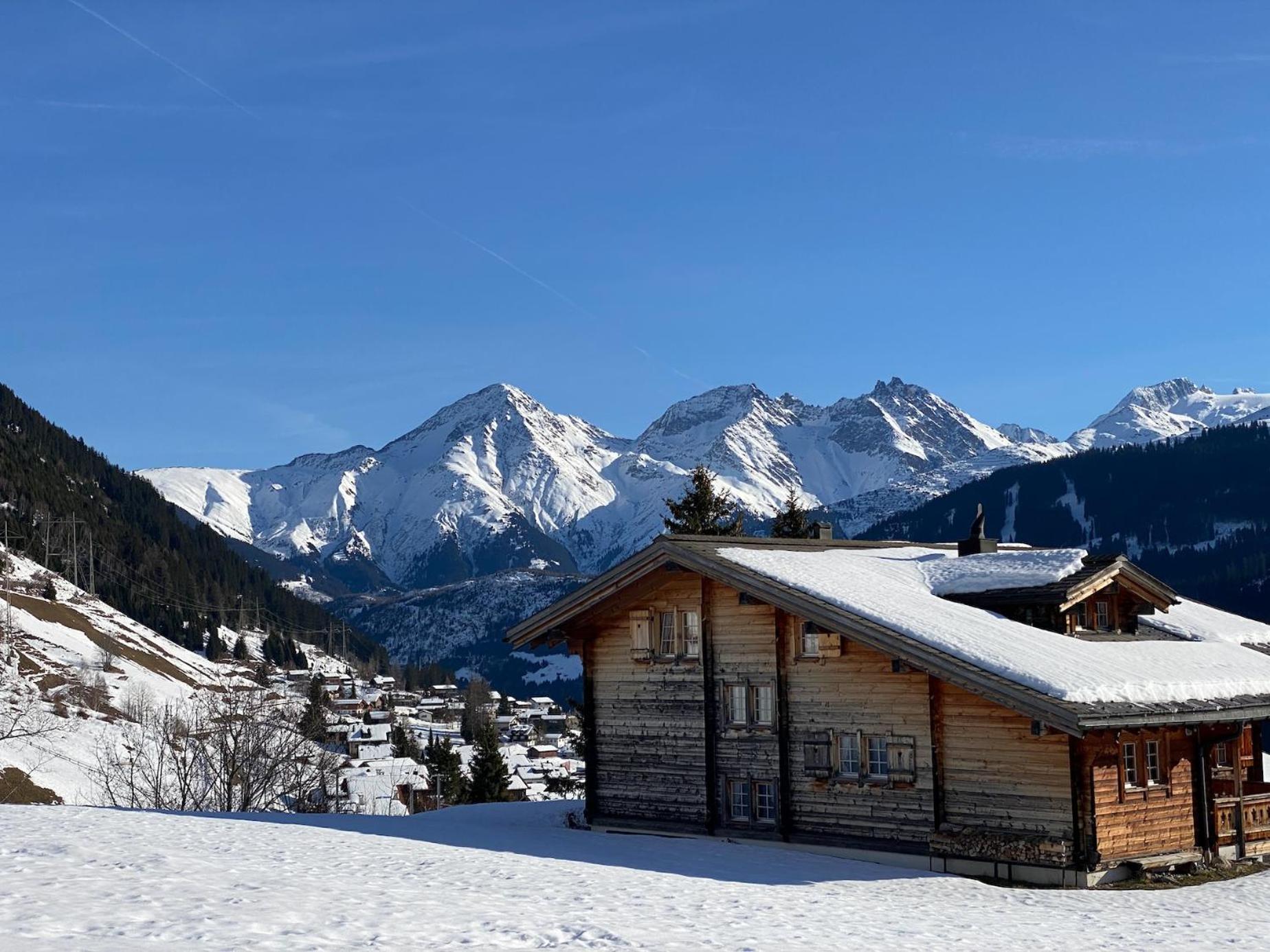 Hotel Postigliun Sedrun 24-7 Self-Checkin Bagian luar foto